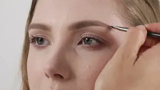 Learn to Use Eyebrow Cream - Straw / Makeup Tutorial