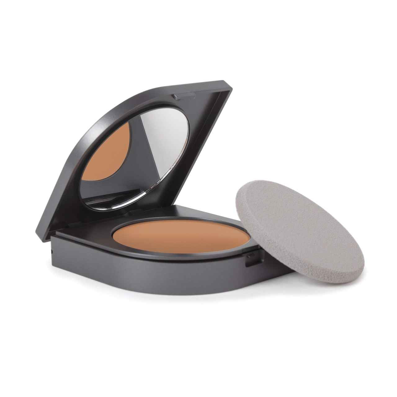 WB4 Cream Foundation Compact