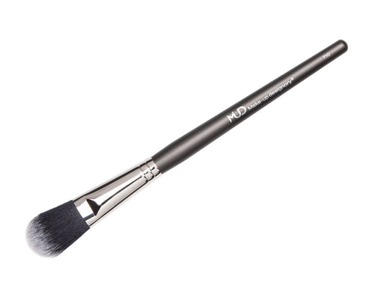 #710 Powder Blush Brush